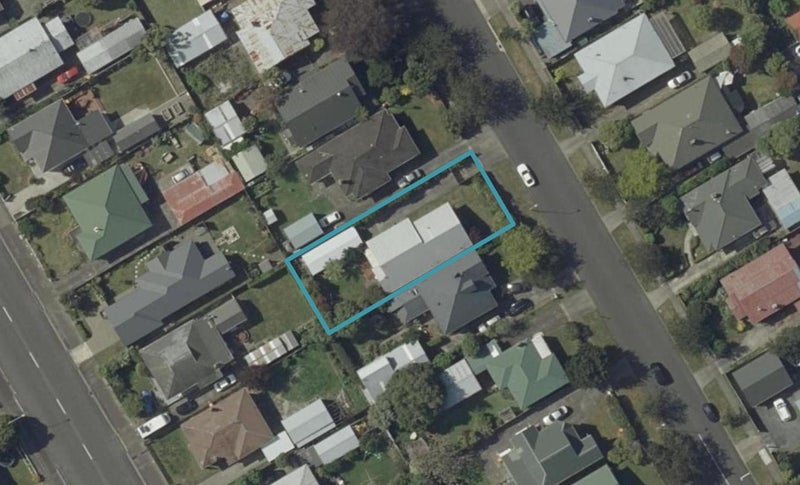 32 Bryant Street, Takaro, Palmerston North - Carousel 1
