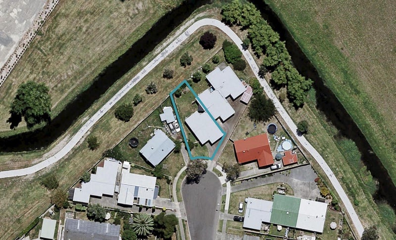 7 Ripon Place, Tamatea, Napier - Carousel 1