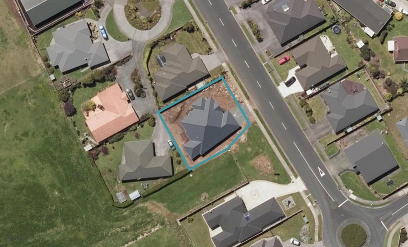 18 Pompallier Estate Drive, Maunu, Whangarei - Carousel 1
