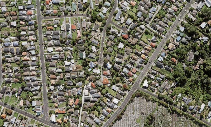 32 Eaton Road, Hillsborough, Auckland - Carousel 1