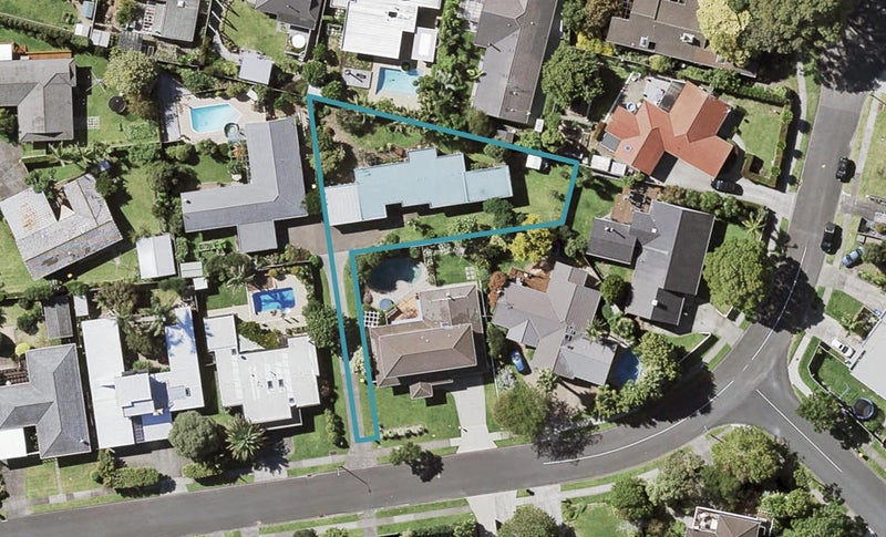 12 Roadley Avenue, Sunnyhills, Auckland - Carousel 1
