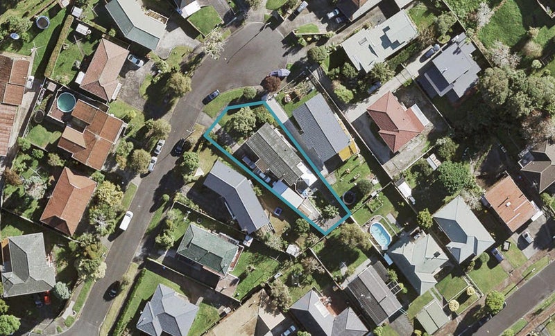 7 Crecy Place, New Windsor, Auckland - Carousel 1