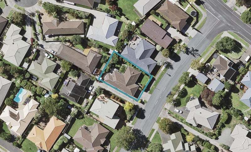 5 Tarnica Road, Northpark, Auckland - Carousel 1