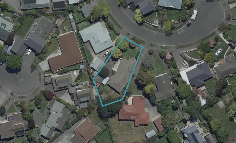 8 Rochford Place, Bryndwr, Christchurch - Carousel 1