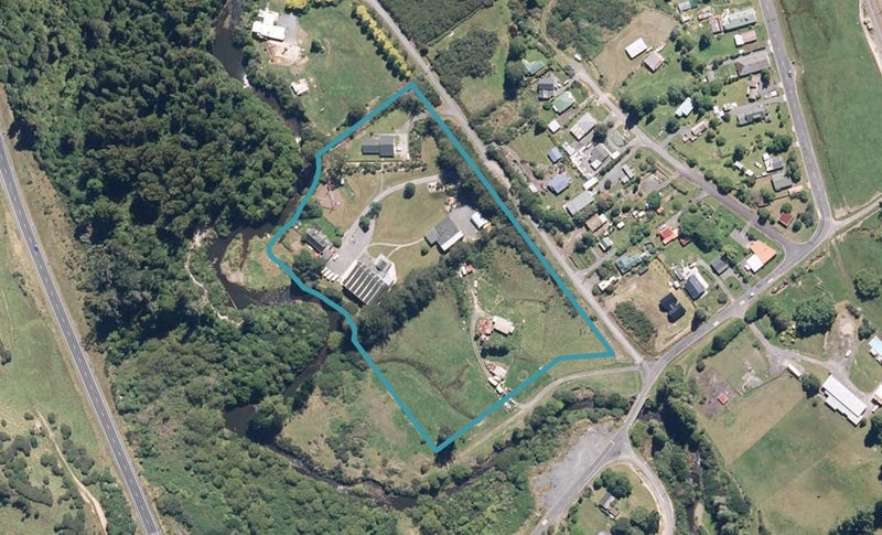 17 Pito Street, Owhango - Carousel 1