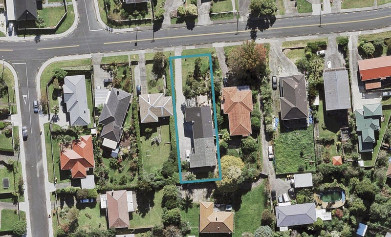 1/22 School Road, Te Atatū South, Auckland - Carousel 1