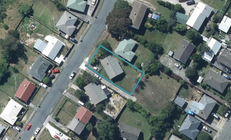 54A Waihemo Street, Waitangirua, Porirua - Carousel 1