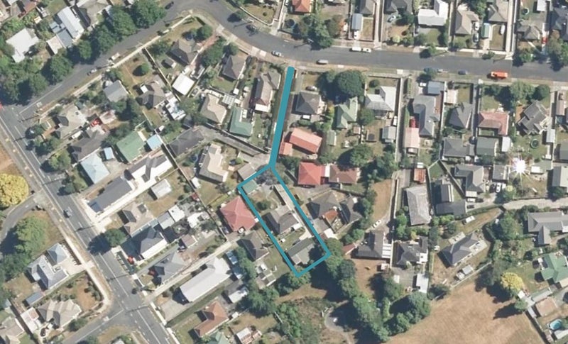 2/97 Thackeray Street, Trentham, Upper Hutt - Carousel 1