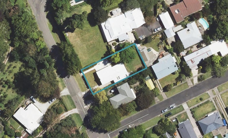 14 Graham Road, Inner Kaiti, Gisborne - Carousel 1