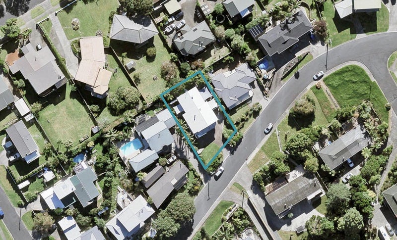 32 Auld Street, Torbay, Auckland - Carousel 1
