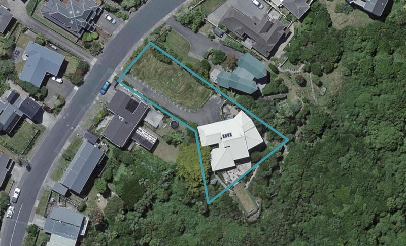 28 Gurkha Crescent, Khandallah, Wellington - Carousel 1
