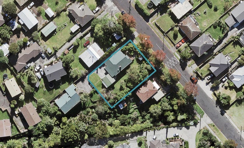 21 Willerton Avenue, New Lynn, Auckland - Carousel 1