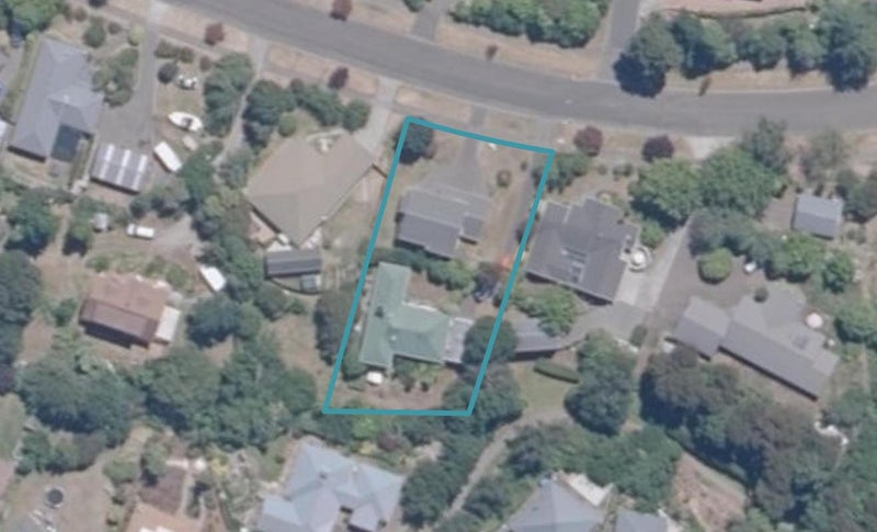 1/16 Hindmarsh Drive, Rangatira Park, Taupō - Carousel 1