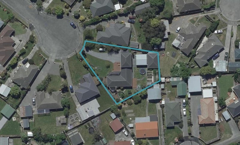 18 Boys Place, Shirley, Christchurch - Carousel 1