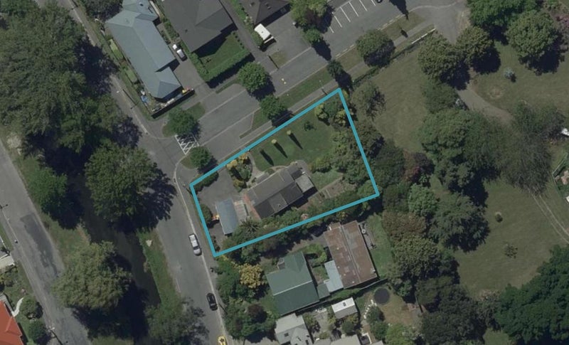 4 Cholmondeley Avenue, Opawa, Christchurch - Carousel 1