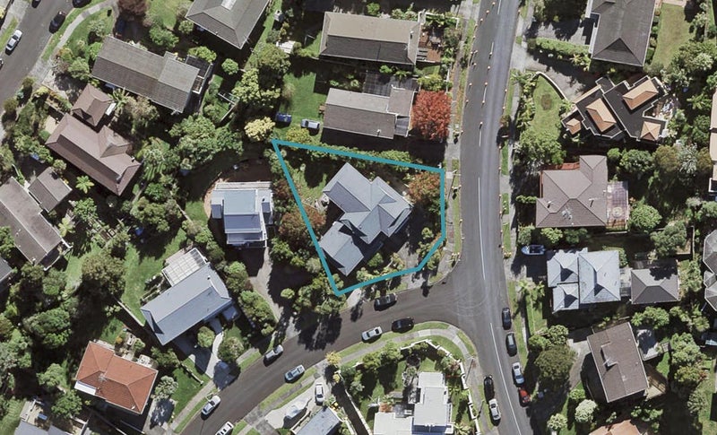 1 Calman Place, Chatswood, Auckland - Carousel 1