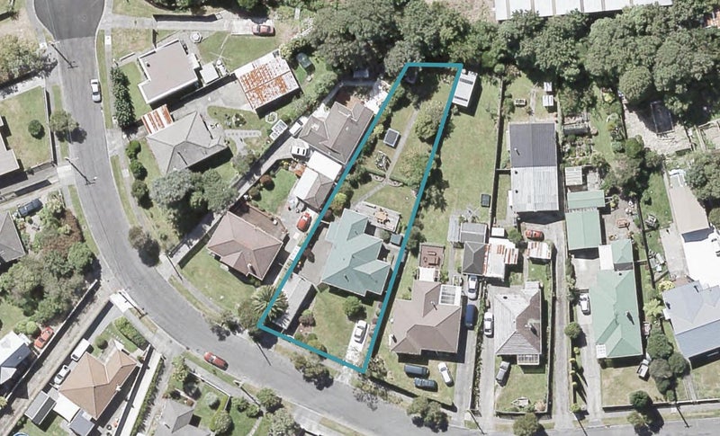 14 Gibbs Crescent, Wainuiomata, Lower Hutt - Carousel 1