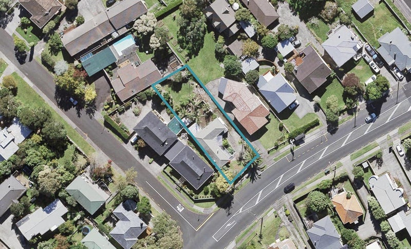 153 Titirangi Road, New Lynn, Auckland - Carousel 1