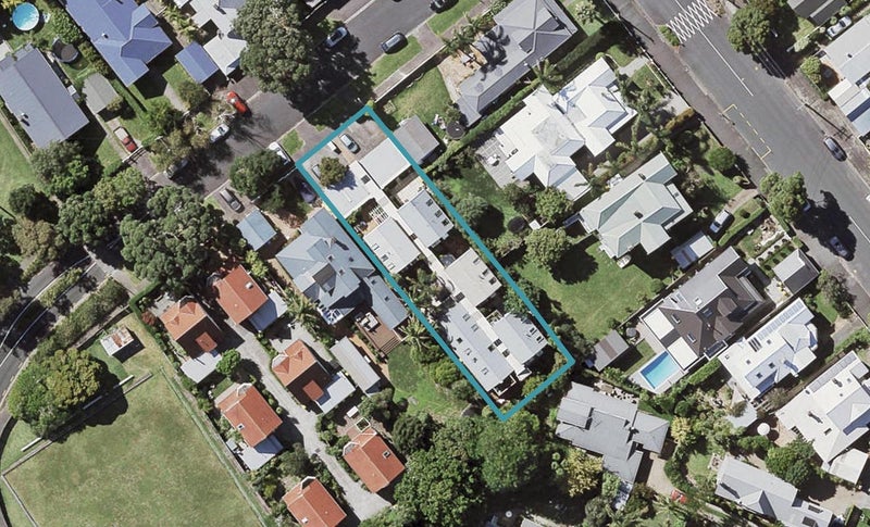 4/1 Tui Street, Devonport, Auckland - Carousel 1