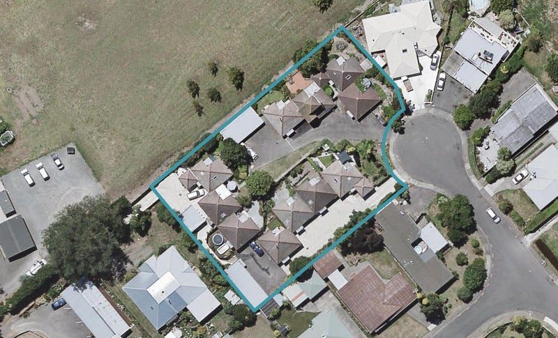 1/720 Ballantyne Street, Frimley, Hastings - Carousel 1