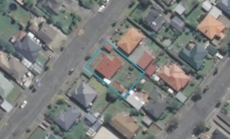 22 Saint George Street, Watlington, Timaru - Carousel 1