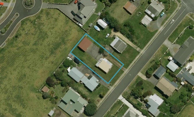 4 Finch Street, One Tree Point, Whangārei - Carousel 1