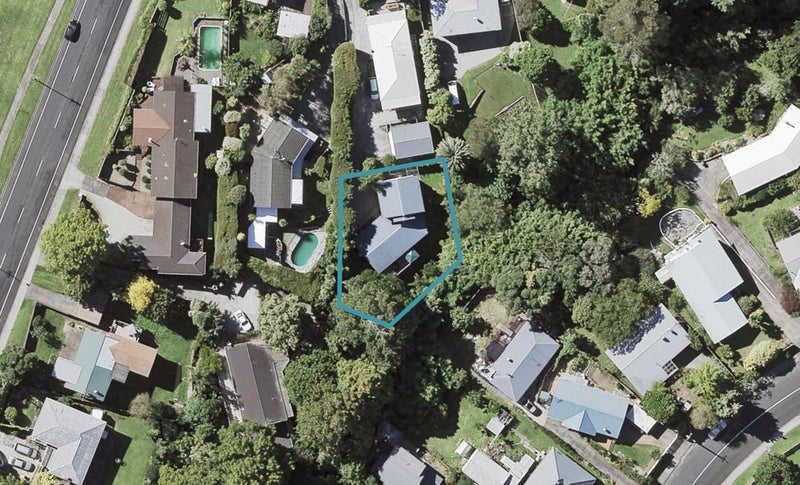 19A Hutchinsons Road, Bucklands Beach, Auckland - Carousel 1