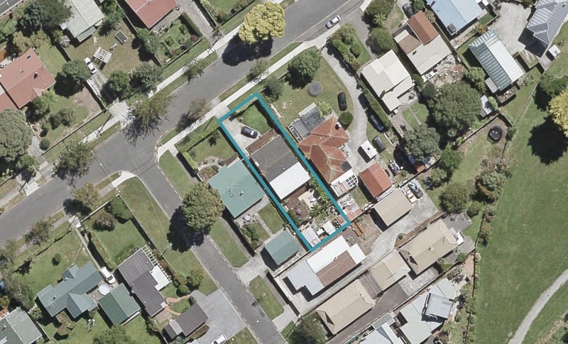 54 Owen Street, Belmont, Lower Hutt - Carousel 1