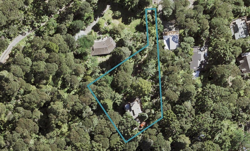 189 Laingholm Drive, Laingholm, Auckland - Carousel 1