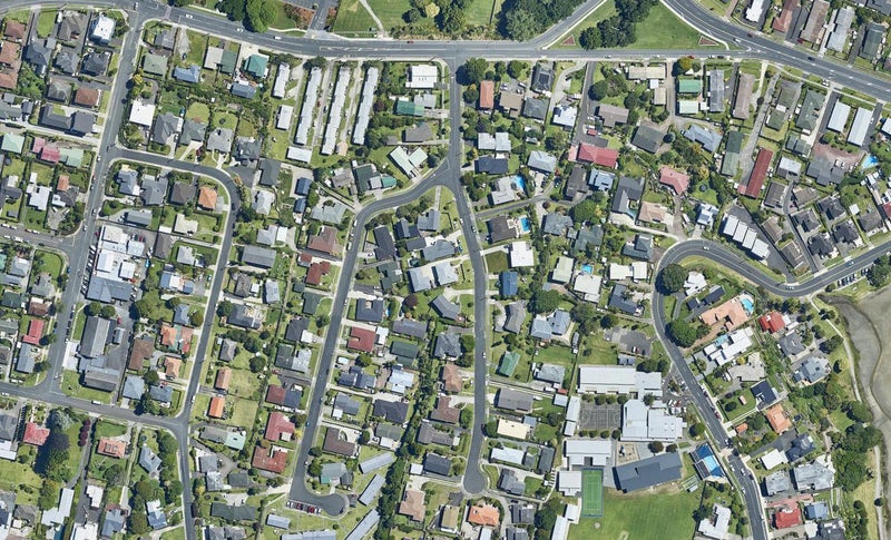 27 Andrew Place, Otumoetai, Tauranga - Carousel 1