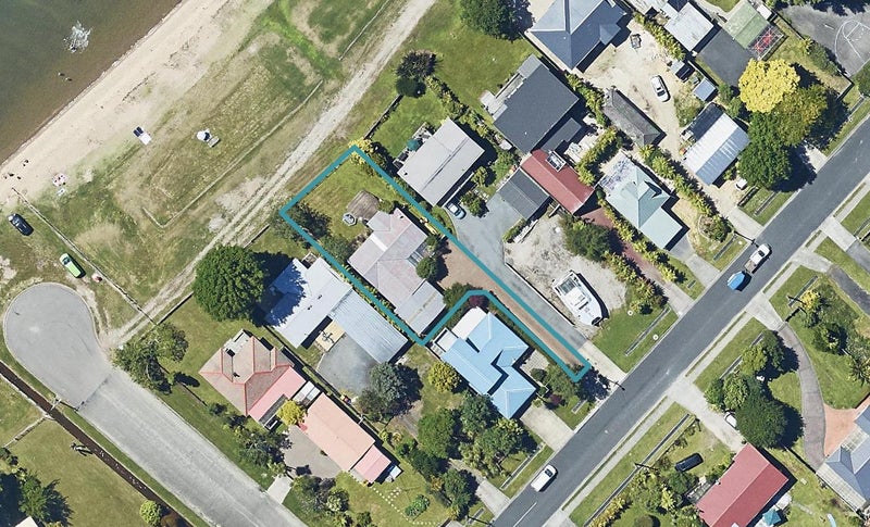 15B Willow Avenue, Hannahs Bay, Rotorua - Carousel 1