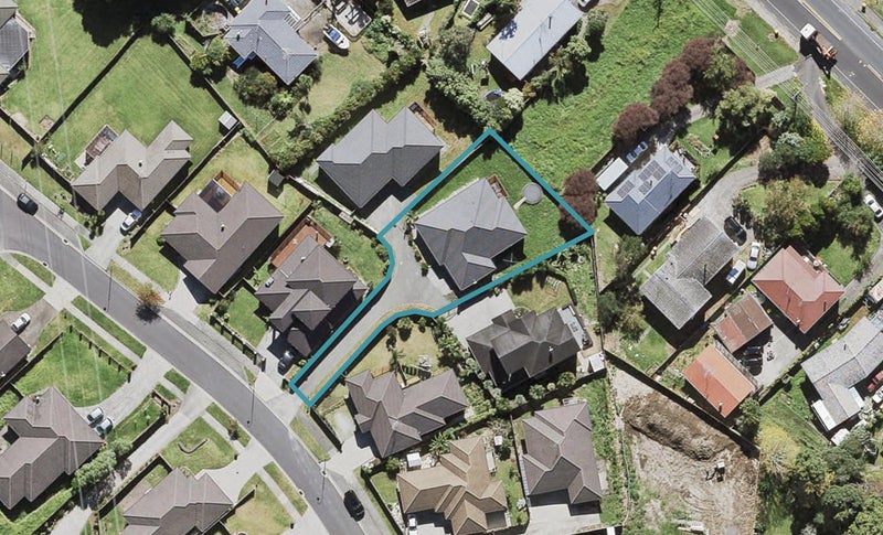 11 Cartmel Avenue, Massey, Auckland - Carousel 1
