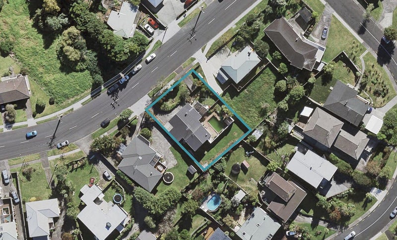 63 Coronation Road, Hillcrest, Auckland - Carousel 1