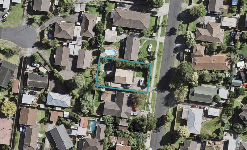 19 Huber Street, Weymouth, Auckland - Carousel 1