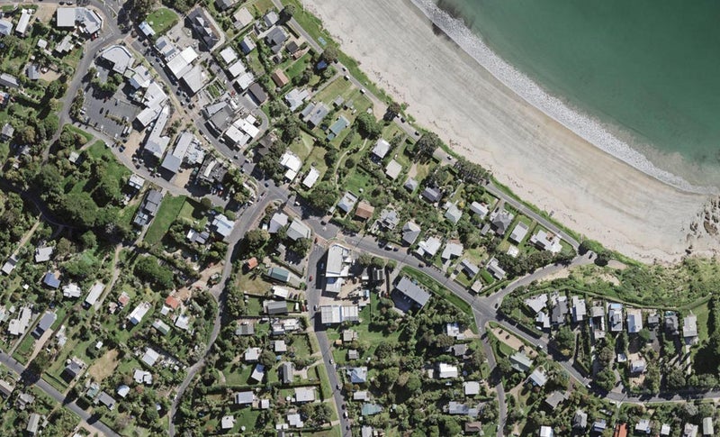 163 Ocean View Road, Oneroa, Waiheke Island - Carousel 1