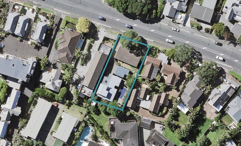 2/30 Kitchener Road, Takapuna, Auckland - Carousel 1