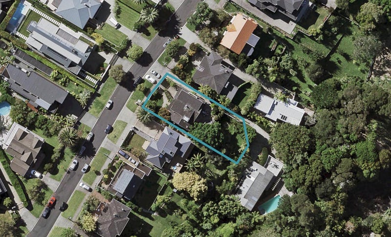 54 Codrington Crescent, Mission Bay, Auckland - Carousel 1