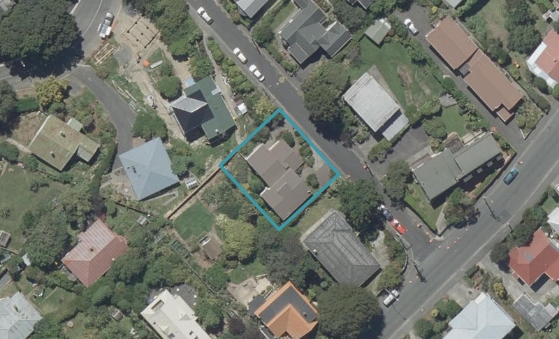 8A Balmoral Street, Opoho, Dunedin - Carousel 1