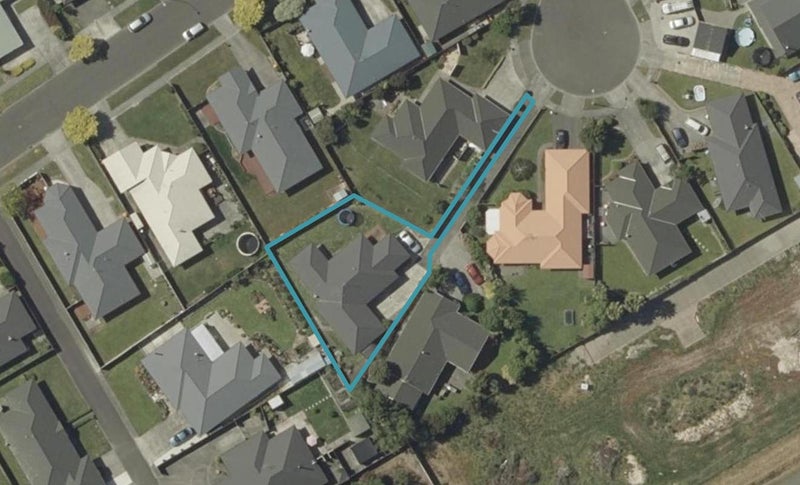 6 Alpine Grove, Kelvin Grove, Palmerston North - Carousel 1