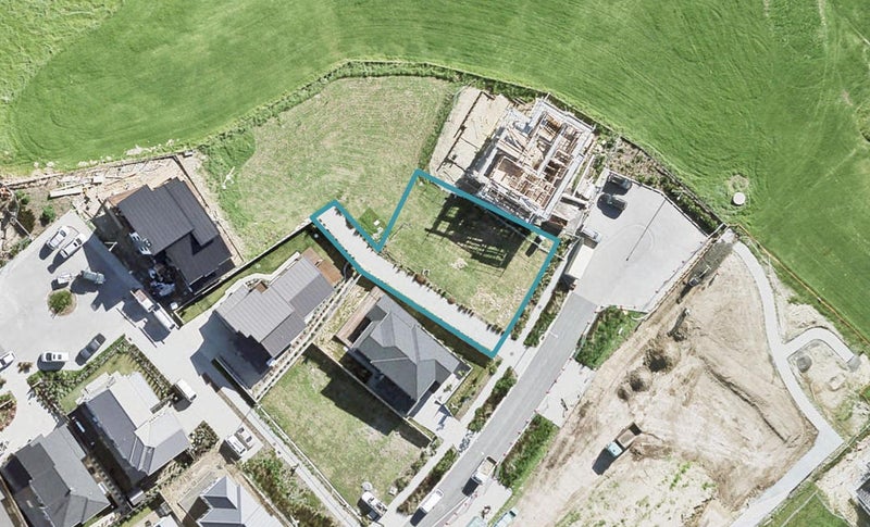 3 Headland Drive, Long Bay, Auckland - Carousel 1