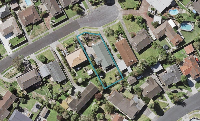 21 Tupaki Place, Pakuranga Heights, Auckland - Carousel 1