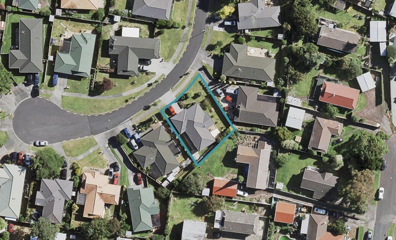 12 Matilda Place, Weymouth, Auckland - Carousel 1
