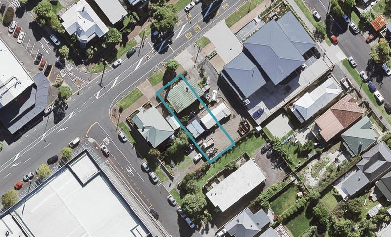 140 Williamson Avenue, Grey Lynn, Auckland - Carousel 1