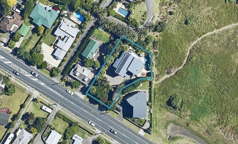 271 Papamoa Beach Road, Papamoa Beach, Papamoa - Carousel 1