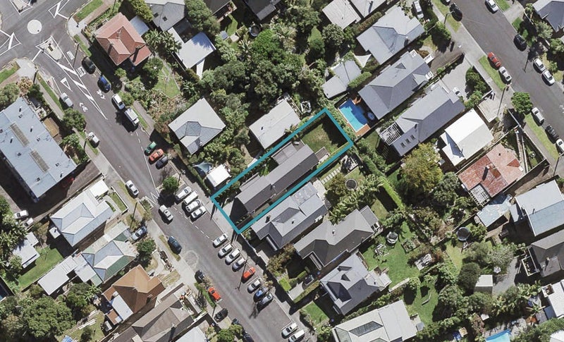 19 Grosvenor Street, Grey Lynn, Auckland - Carousel 1