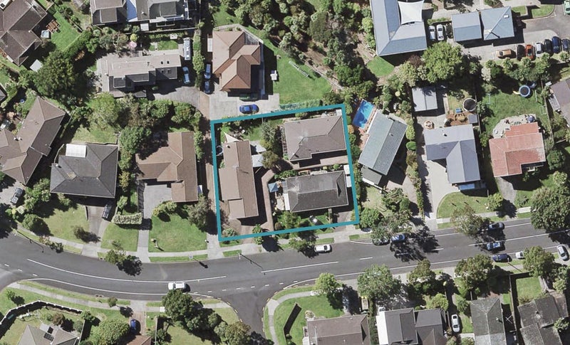 1/45 Mirrabooka Avenue, Botany Downs, Auckland - Carousel 1