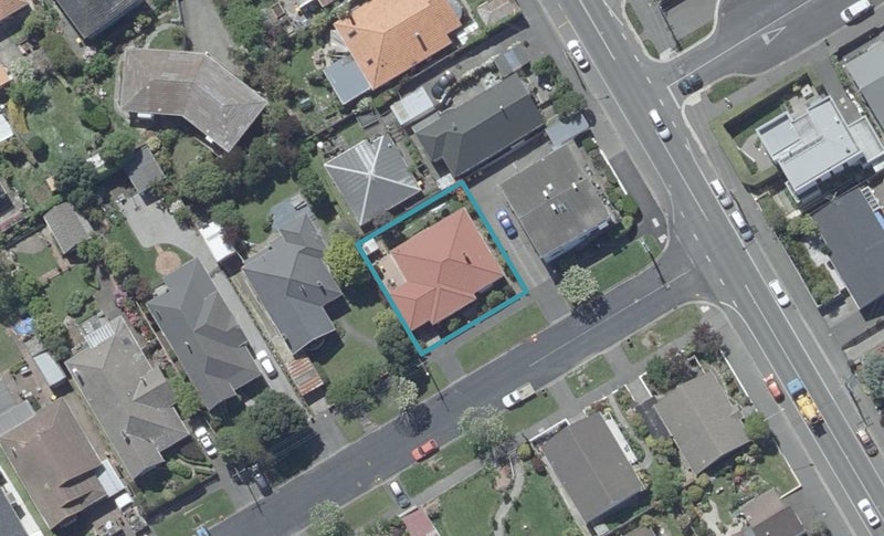 4 Sandringham Street, Saint Clair, Dunedin - Carousel 1