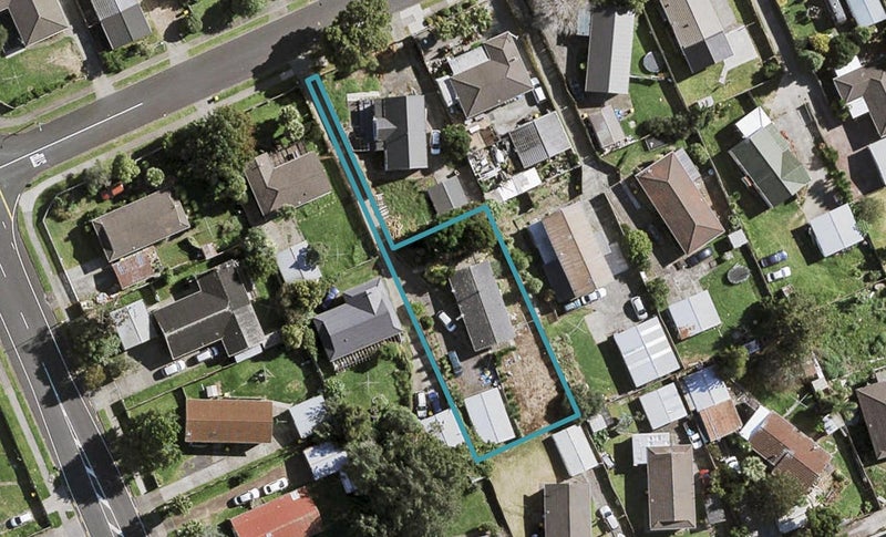 7 Balloch Street, Randwick Park, Auckland - Carousel 1