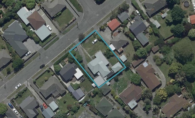 47 Pitcairn Crescent, Bryndwr, Christchurch - Carousel 1