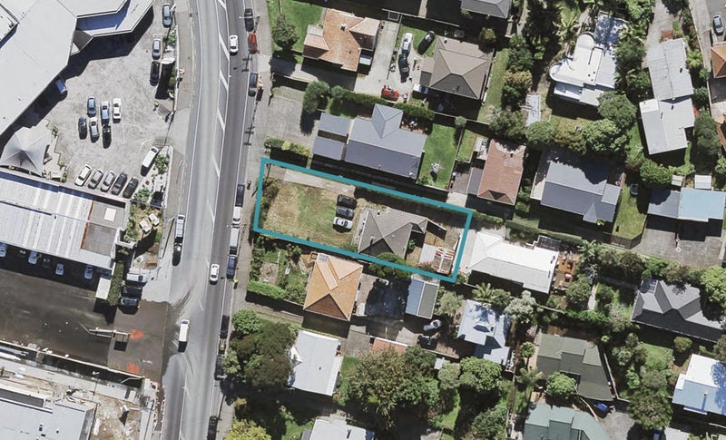 902 Mount Eden Road, Three Kings, Auckland - Carousel 1